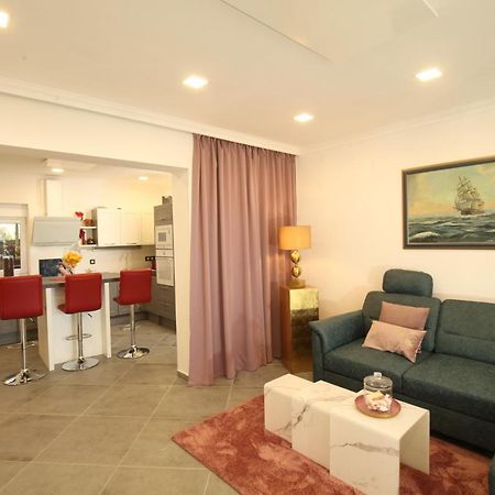 Luxurious Seaview Apartment Šibenik Dış mekan fotoğraf