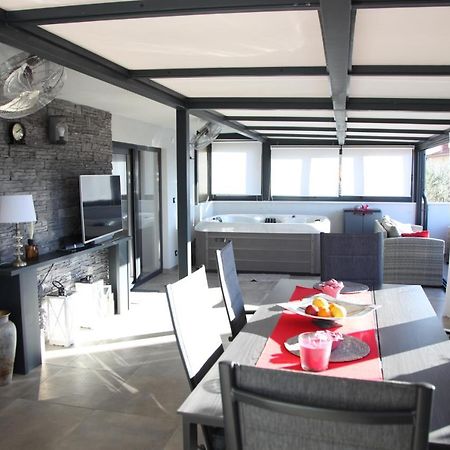 Luxurious Seaview Apartment Šibenik Dış mekan fotoğraf