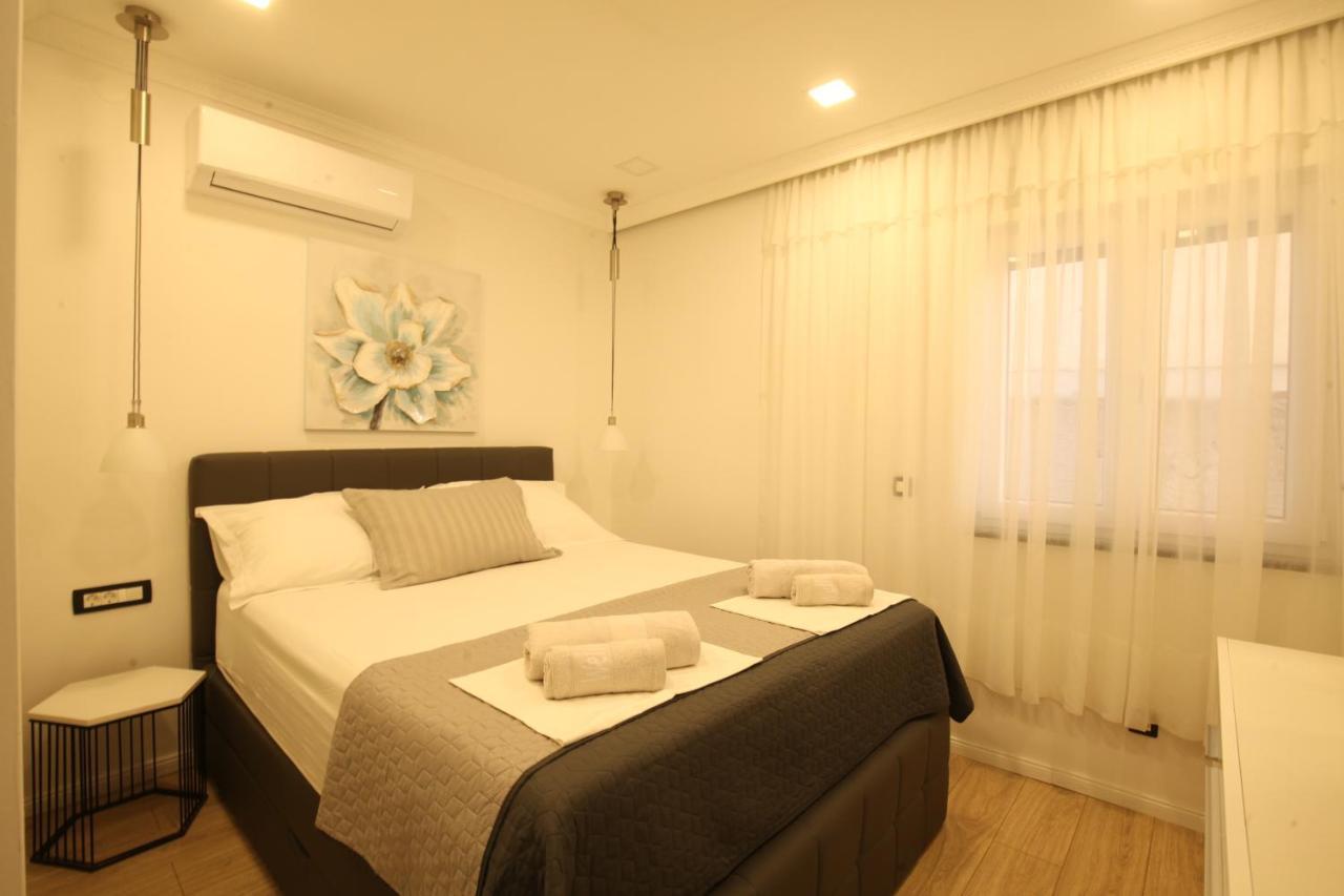 Luxurious Seaview Apartment Šibenik Dış mekan fotoğraf